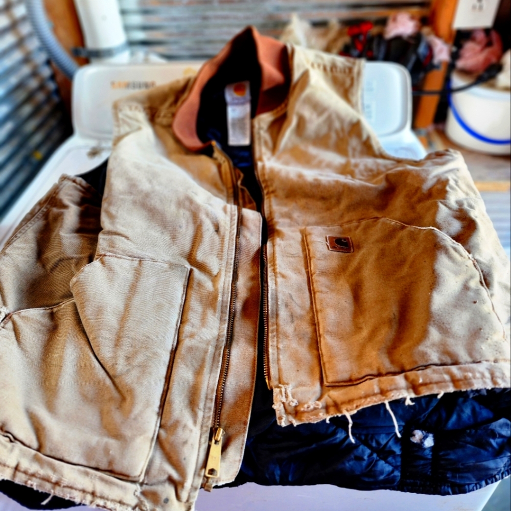 Carhartt vest